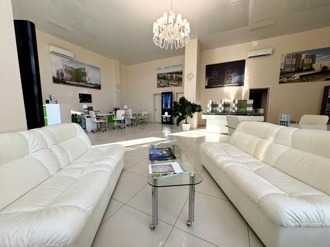 коммерческая по адресу Миколы Бажана просп., 17-А