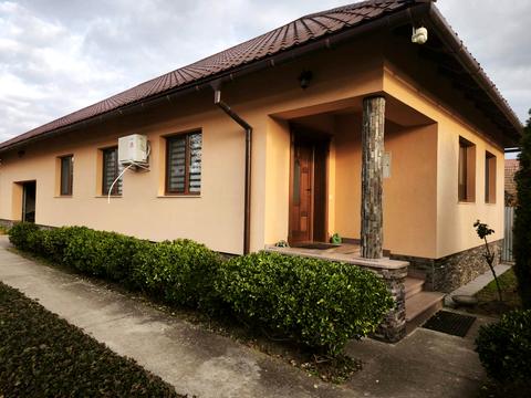 будинок за адресою с. Ратівці, Ференца Ратовці