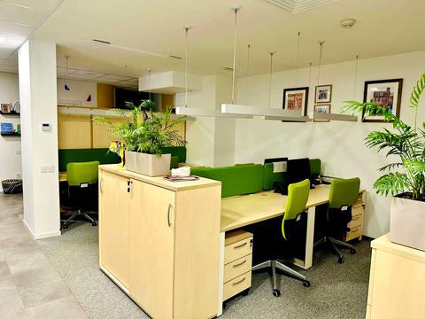 комерційна за адресою Спортивна пл., 3