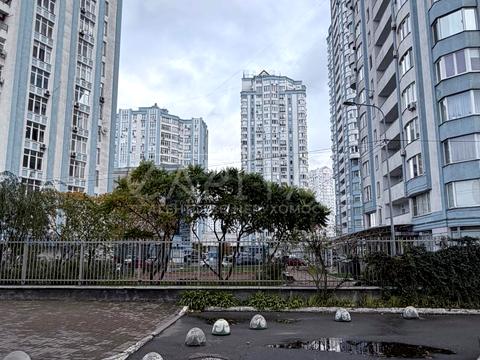 квартира по адресу Миколы Бажана просп., 8-Б