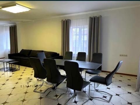 дом по адресу Садова