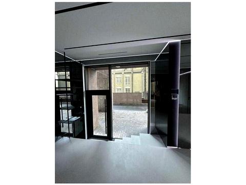 комерційна за адресою Василя Тютюнника вул. (Анрі Барбюса), 28-А