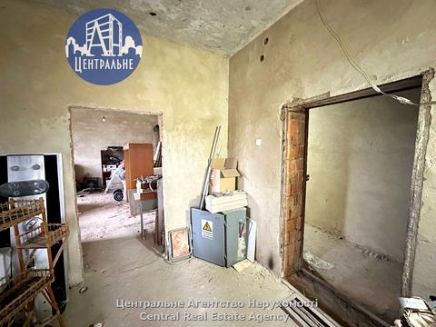 комерційна за адресою Ярослава Мудрого вул. (Моріса Тореза), 31-А