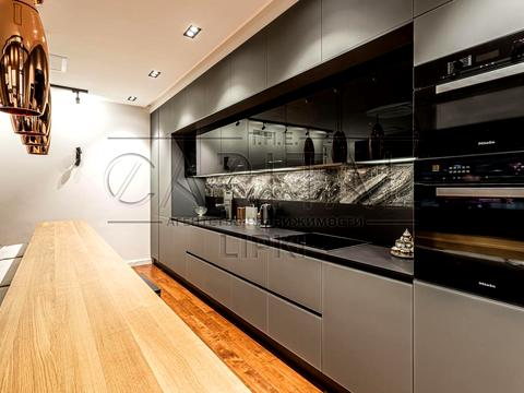 квартира по адресу Андрея Верхогляда ул. (Михайла Драгомирова), 16-Б