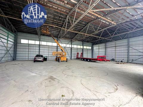 комерційна за адресою Ярослава Мудрого вул. (Моріса Тореза), 31-А