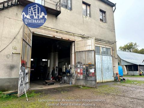 комерційна за адресою Ярослава Мудрого вул. (Моріса Тореза), 31-А