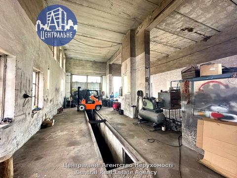 комерційна за адресою Ярослава Мудрого вул. (Моріса Тореза), 31-А