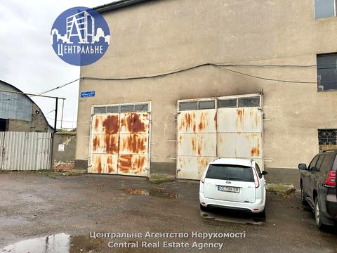 комерційна за адресою Ярослава Мудрого вул. (Моріса Тореза), 31-А