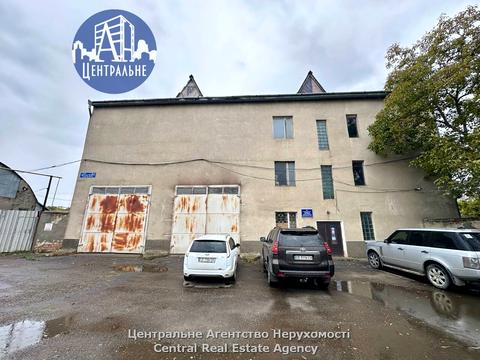 комерційна за адресою Чернівці, Ярослава Мудрого вул. (Моріса Тореза), 31-А