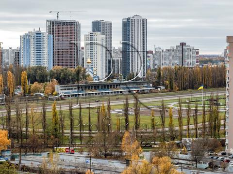 квартира по адресу Академика Глушкова просп., 6