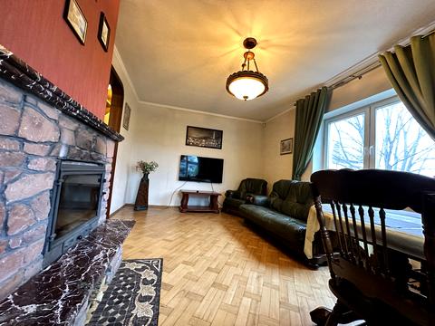 будинок за адресою Єлизавети Чавдар вул.