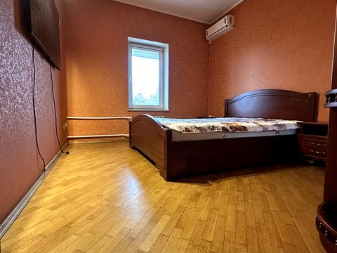 будинок за адресою Єлизавети Чавдар вул.