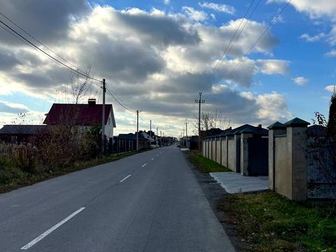 ділянка за адресою Спортивна вул.