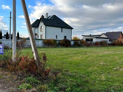 ділянка за адресою Спортивна вул.