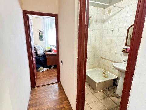 комерційна за адресою Калинова вул., 68