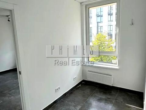 комерційна за адресою Салютна вул., 2-Б