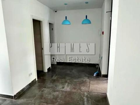 комерційна за адресою Салютна вул., 2-Б