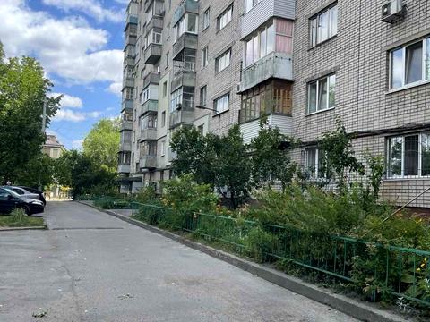 квартира за адресою Івана Нечуя-Левицького вул. (Каруни), 49