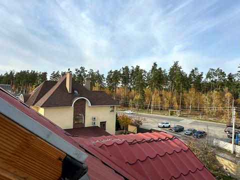 дом по адресу Лісова