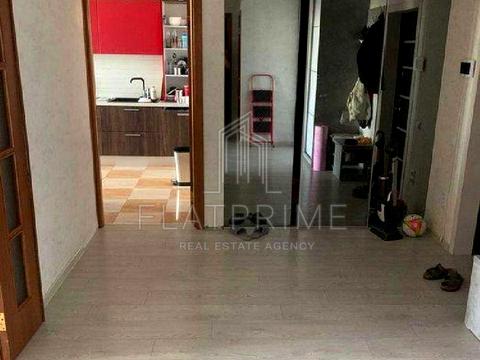 квартира за адресою Верховинна вул., 35