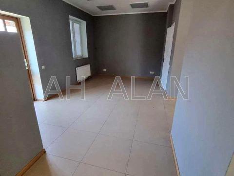 коммерческая по адресу Юрия Шумского ул., 5