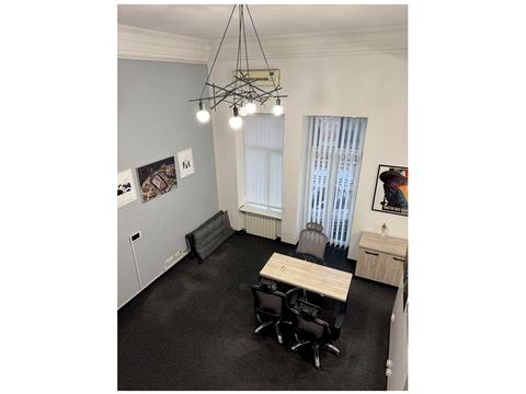 комерційна за адресою Михайла Грушевського вул., 16