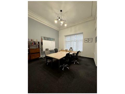 комерційна за адресою Михайла Грушевського вул., 16