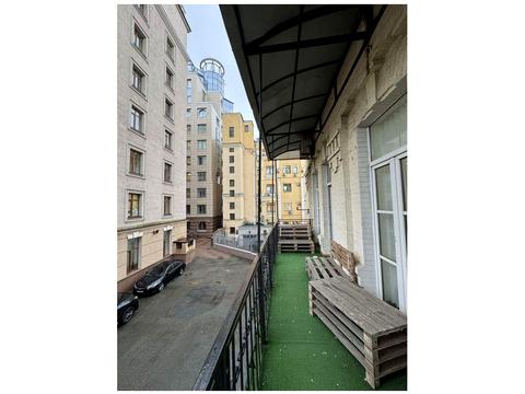 комерційна за адресою Михайла Грушевського вул., 16