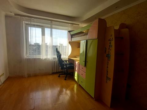 квартира за адресою Леся Курбаса просп., 12-А