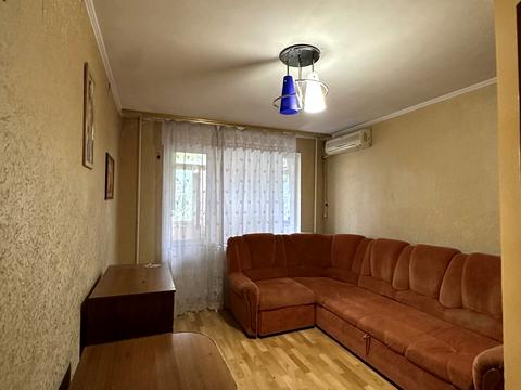 квартира за адресою Небесної Сотні просп. (Маршала Жукова), 5