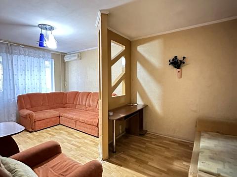 квартира за адресою Небесної Сотні просп. (Маршала Жукова), 5