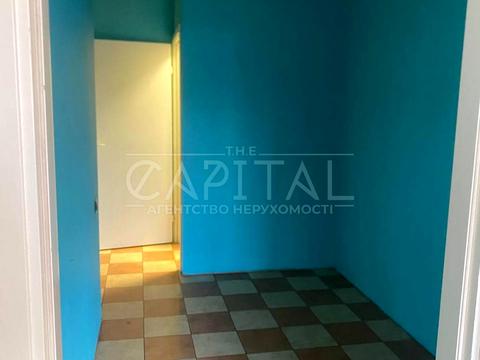 комерційна за адресою Срібнокільська вул., 1