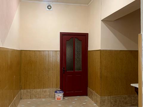 комерційна за адресою Лемківська вул., 14