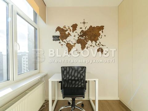 квартира за адресою Юнацька вул., 2