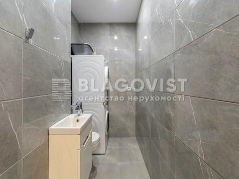 квартира за адресою Юнацька вул., 2