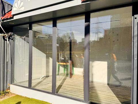 комерційна за адресою Наталії Ужвій вул., 1