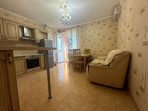 квартира по адресу Осенняя ул., 33