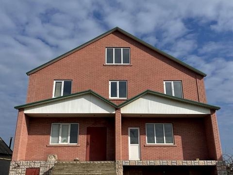 будинок за адресою Центральна, 143