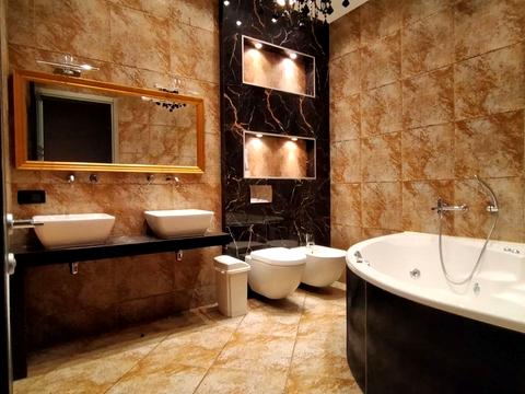 квартира за адресою Літературна вул., 1а