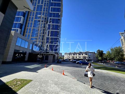 комерційна за адресою Звіринецька вул., 70-А