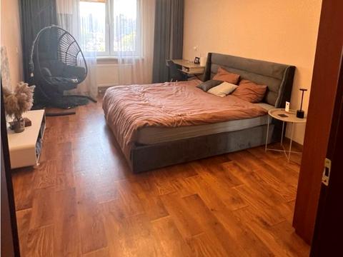 квартира за адресою Академіка Глушкова просп., 9-Є