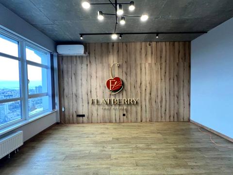 коммерческая по адресу Кловский спуск, 7