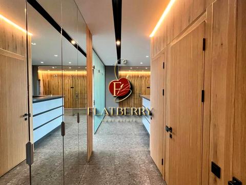 коммерческая по адресу Кловский спуск, 7