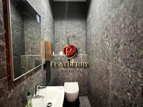 коммерческая по адресу Кловский спуск, 7