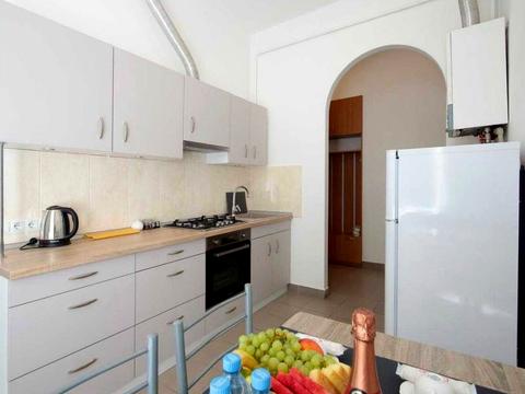 квартира по адресу Клепаровская ул., 10