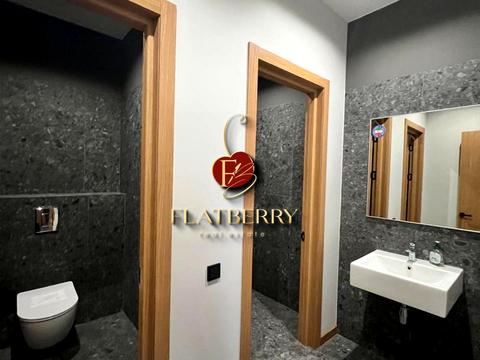 коммерческая по адресу Кловский спуск, 7