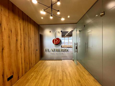 коммерческая по адресу Кловский спуск, 7