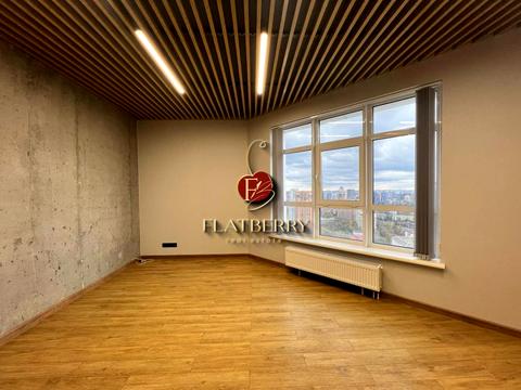 коммерческая по адресу Кловский спуск, 7