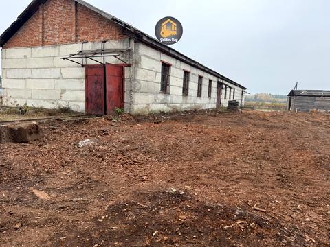 комерційна за адресою Незалежності, 15