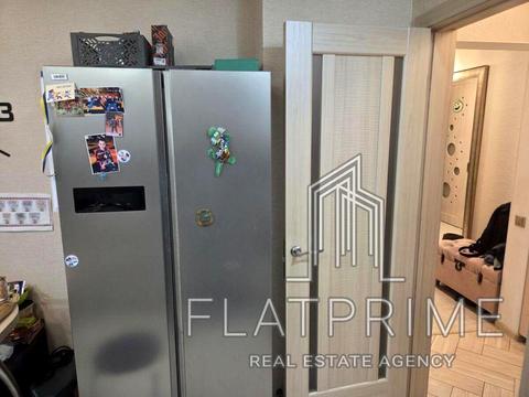 квартира по адресу Червоной Калины просп. (Владимира Маяковского), 93-Б